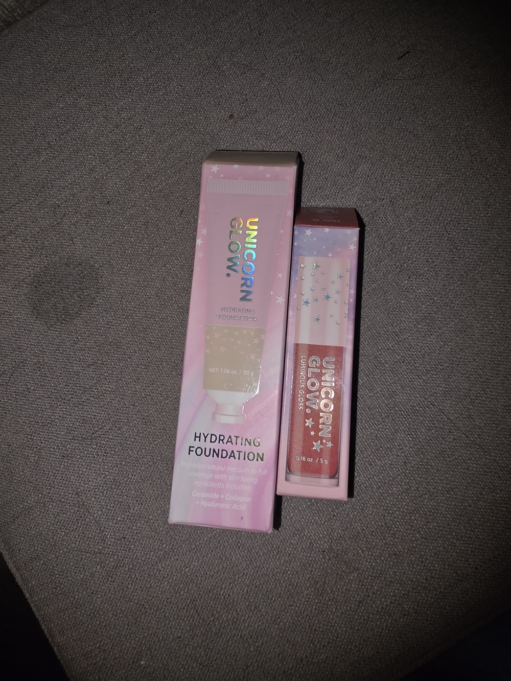 Hydrating Foundation & Lip Gloss Set - Pink